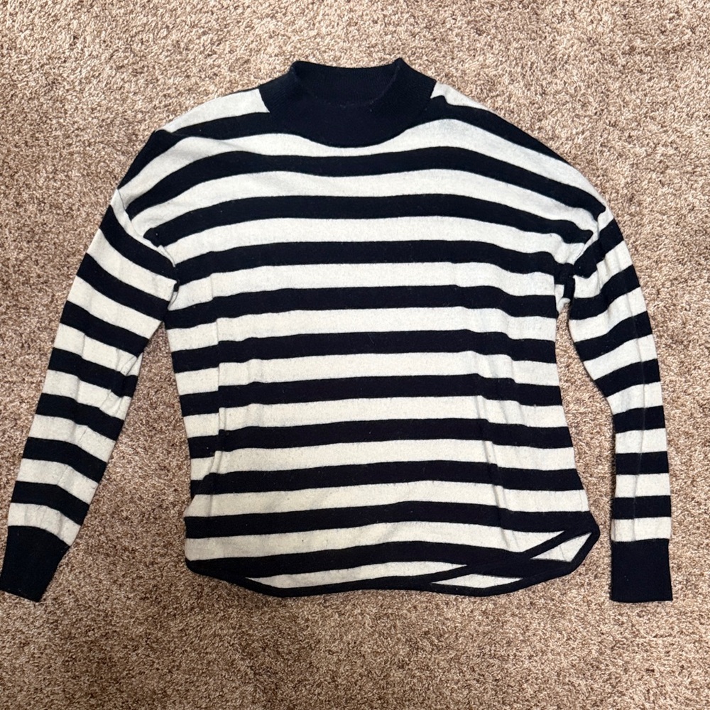 Madewell Striped Dark Navy and White Women's Sweater